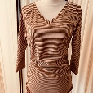 Sundance V-neck striped top